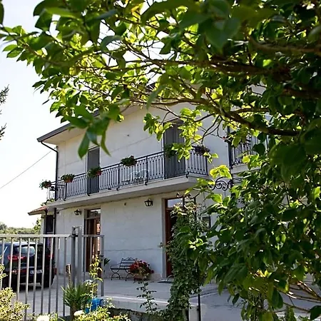 Oda ve Kahvaltı Il Moro Bianco